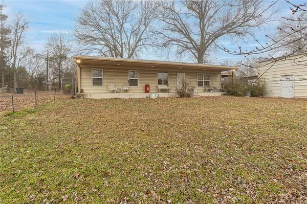 1020 VZ County Road 4602, Ben Wheeler, TX 75754