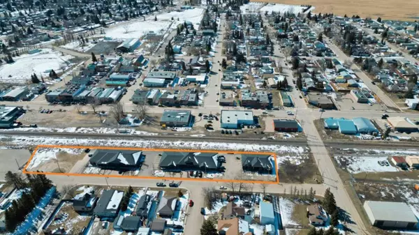 103, 201, 209 and 305 9 AVE South, Carstairs, AB T0M 0N0