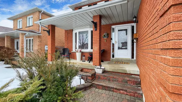 Whitby, ON L1R 1W3,39 Falstaff CRES