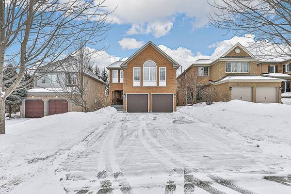 162 Widdifield AVE, Newmarket, ON L3X 1Z2