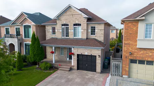 Mississauga, ON L5M 6M7,5562 Katy Gate