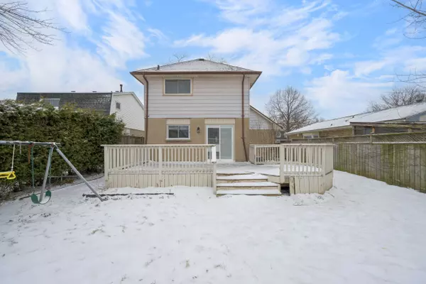 London, ON N5Z 4J2,64 Edmunds CRES