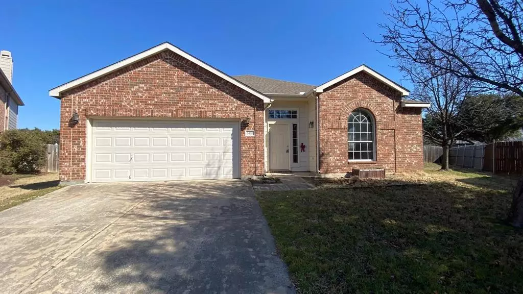 8486 Big Cypress Court, Fort Worth, TX 76137