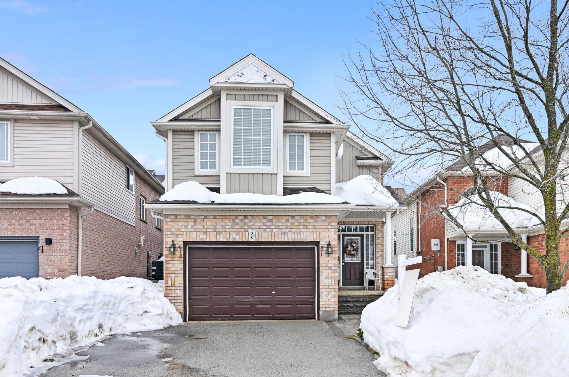 26 Benjamin CRES, Orangeville, ON L9W 5J2