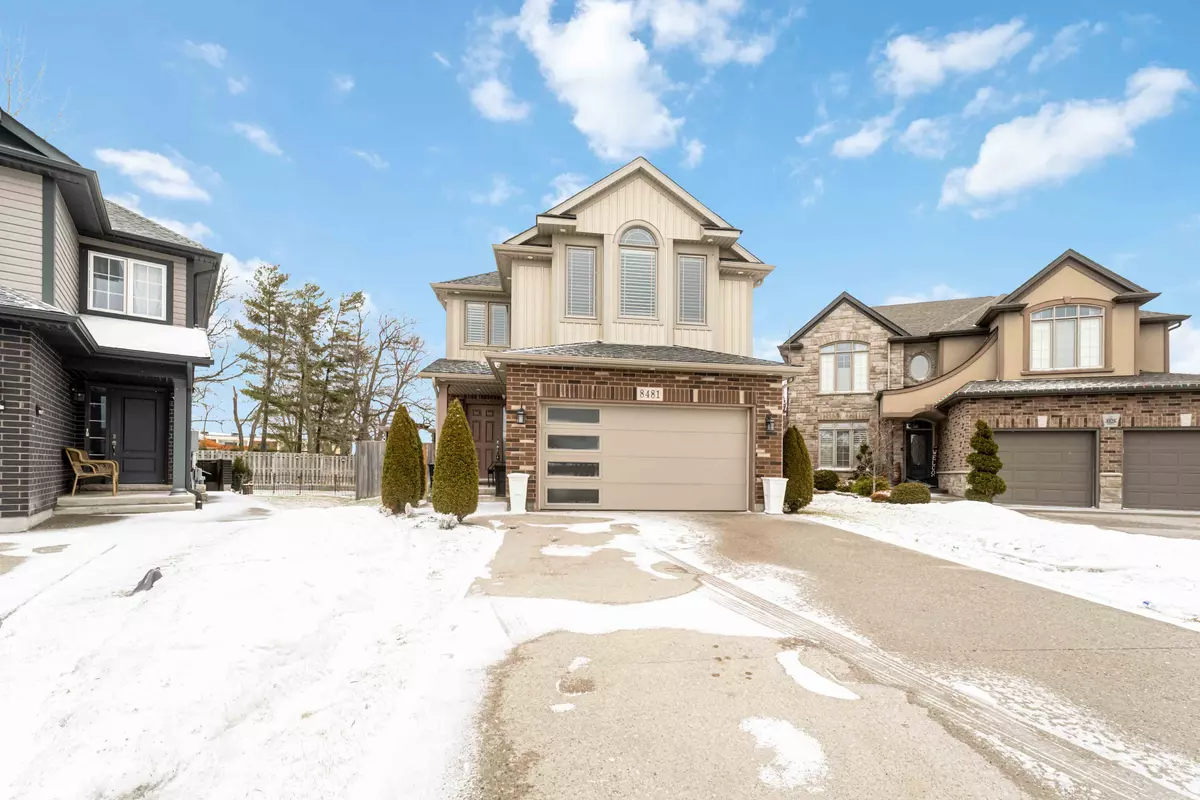 Niagara Falls, ON L2H 0J3,8481 Jennifer CRES