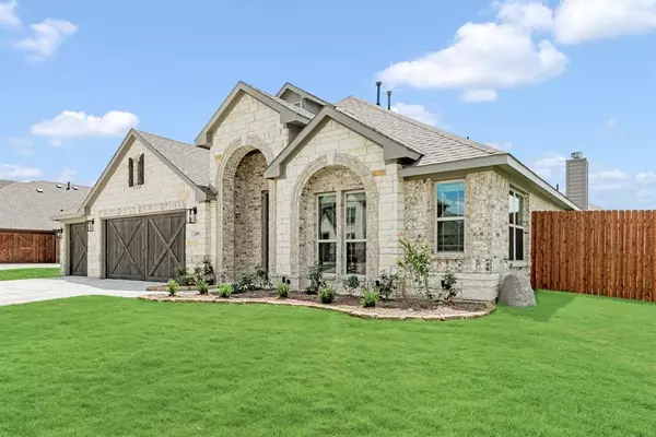 2309 Bear Trail, Mansfield, TX 76063