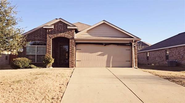 2708 Wynngate Drive, Seagoville, TX 75159