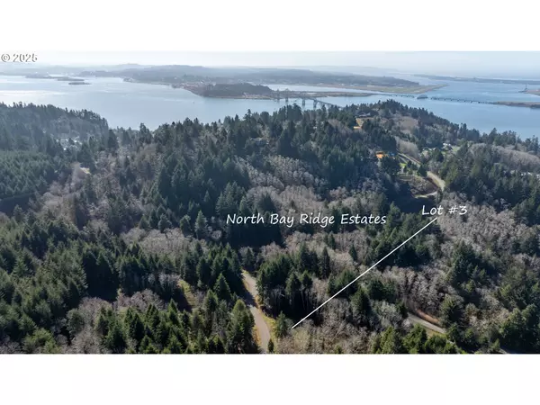 3 Cinnabar RD #Lot #3, North Bend, OR 97459