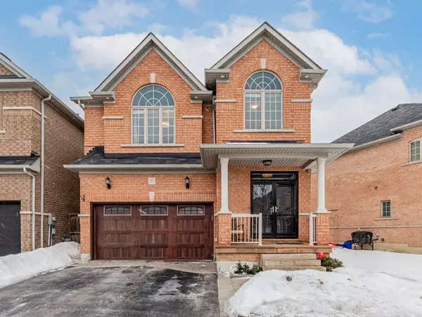 22 James Mccullough RD, Whitchurch-stouffville, ON L4A 0Y8