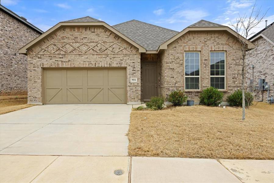 9016 Horse Herd Drive, Fort Worth, TX 76123