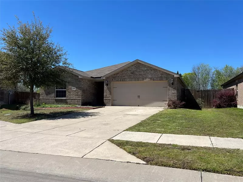 242 Silverleaf Drive, Princeton, TX 75407