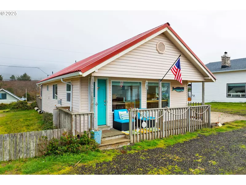 366 N PACIFIC ST, Rockaway Beach, OR 97136