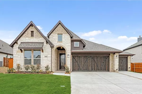 1014 Fairhaven Drive, Midlothian, TX 76065