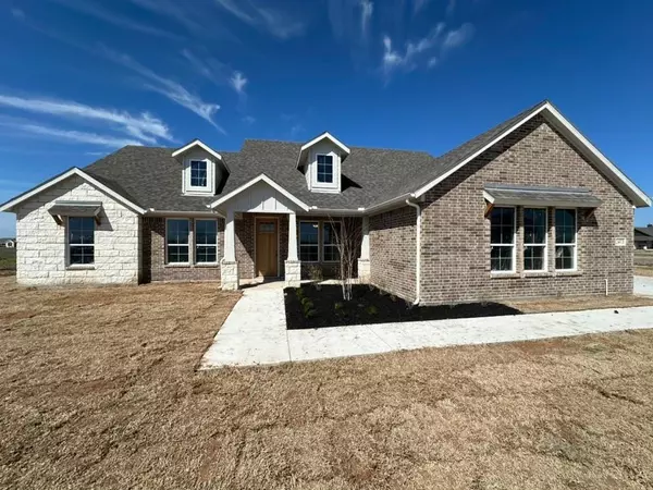 2473 Blackjack Oak Road, Oak Ridge, TX 75161