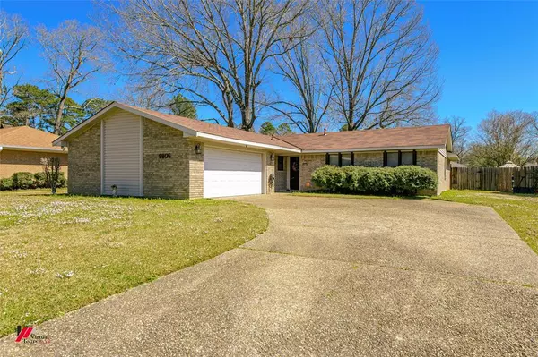 9805 E Homewood Circle, Shreveport, LA 71118