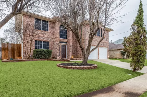 6404 Redstone Drive, Arlington, TX 76001