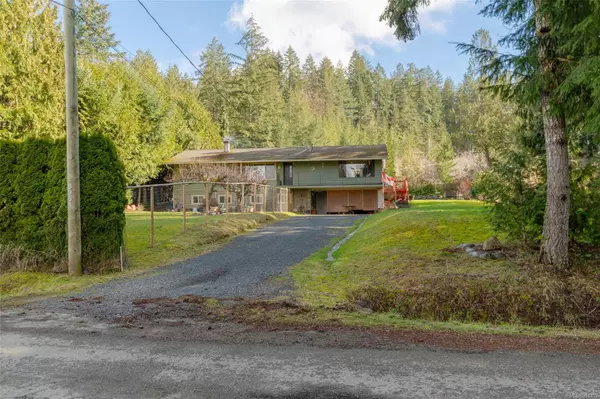 8954 Faber Rd, Port Alberni, BC V9Y 9B9