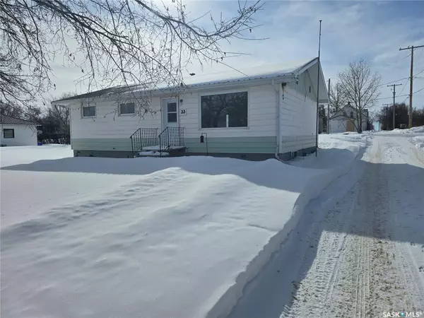 Central Butte, SK S0H 0A1,33 4th AVENUE E