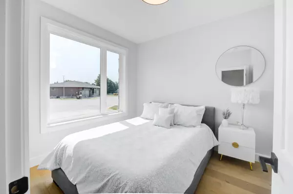 Woodstock, ON N4S 0R2,269 Pittock Park RD #21