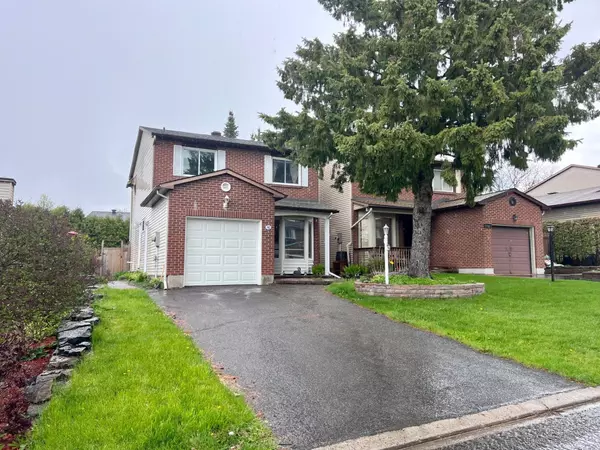 40 Stable WAY, Kanata, ON K2M 1A6