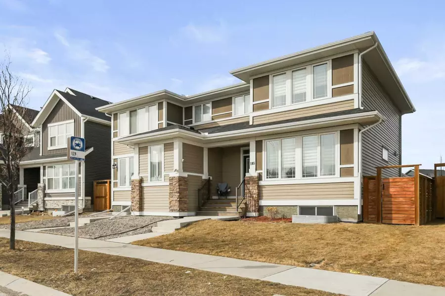 195 Redstone GRV NE, Calgary, AB T3N 0T7