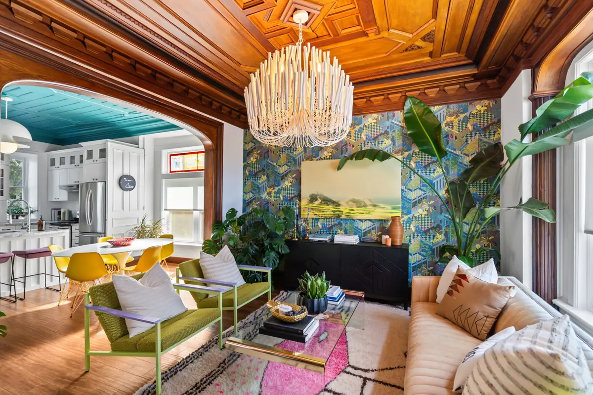 Selwyn, ON K0L 2H0,20 Chippewa AVE