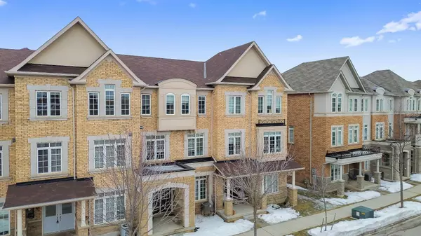 Oakville, ON L6M 0T5,3082 Eberly Woods DR