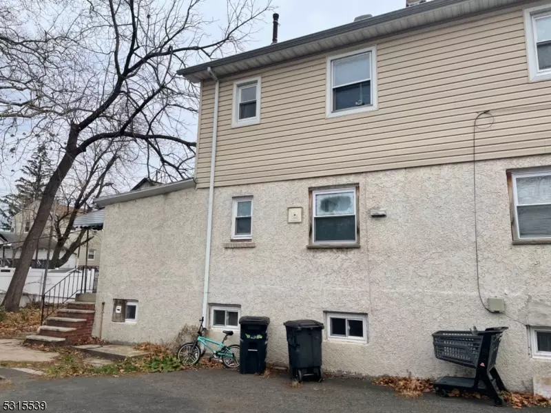 Hillside Twp., NJ 07205,1224 S Bright St