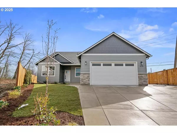 628 Parker LOOP, Silverton, OR 97381