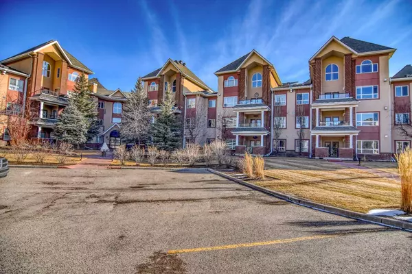 30 Sierra Morena LNDG Southwest #138, Calgary, AB T3H 5H2