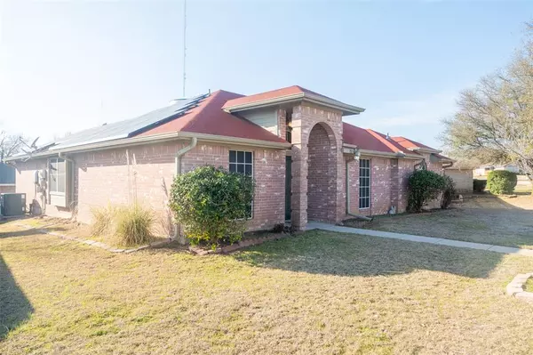 Cedar Hill, TX 75104,707 S Highland Drive