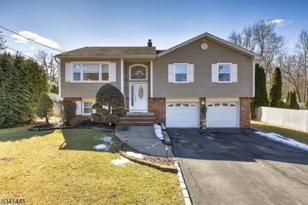 1 Richard Ct, Butler Boro, NJ 07405