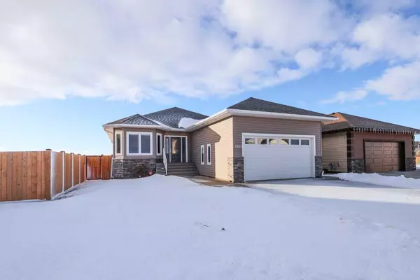 6923 Meadowview Close, Stettler, AB T0C 2L1