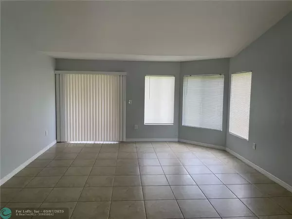 Oakland Park, FL 33309,2667 NW 33rd St  #2412