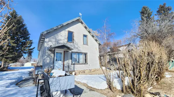 309 Railway AVENUE, Livelong, SK S0M 1J0