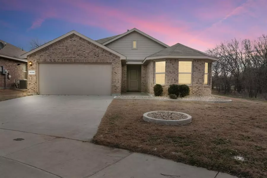 16308 Caledonia Court, Justin, TX 76247