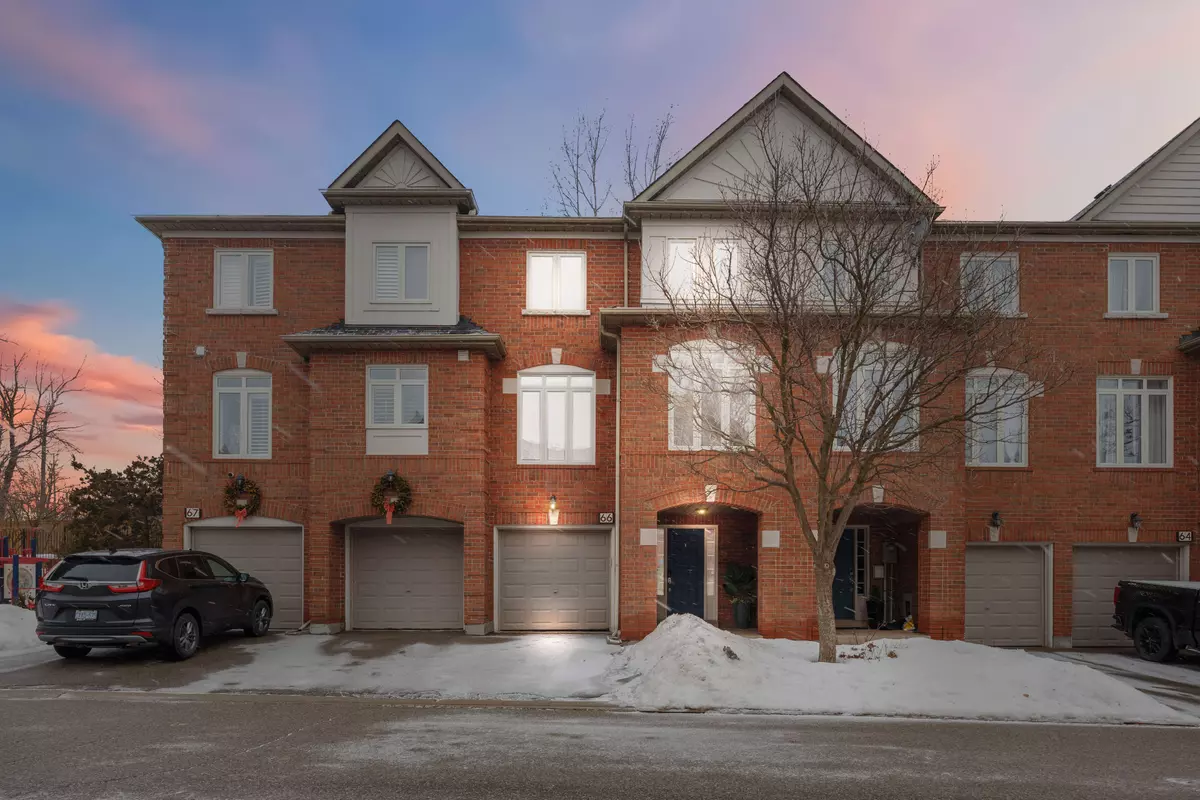 Richmond Hill, ON L4C 0L9,255 Shaftsbury AVE #66