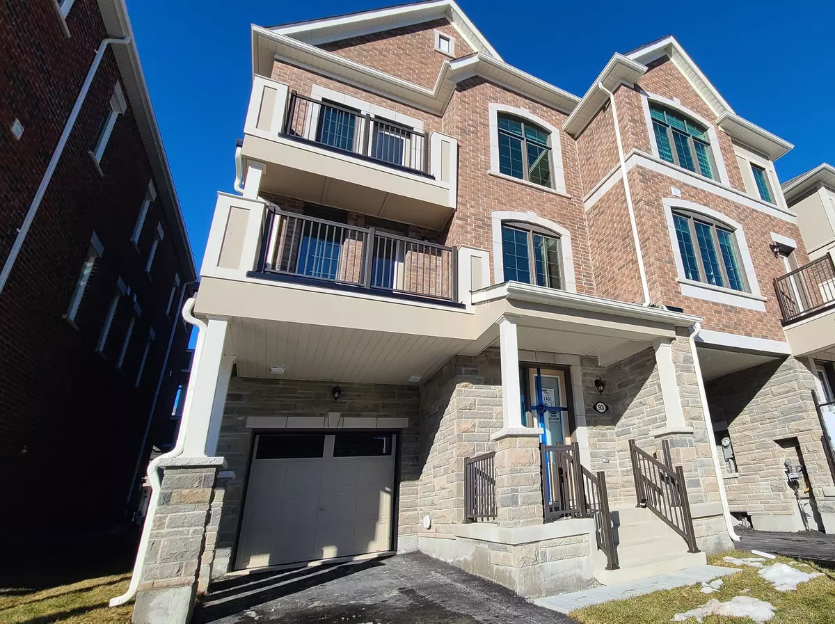 Markham, ON L6C 3K9,93 Therma CRES