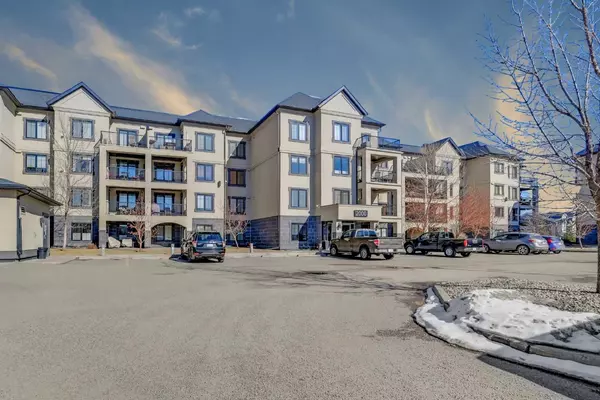 310 Mckenzie Towne Gate Southeast #2208, Calgary, AB T2Z 1E6