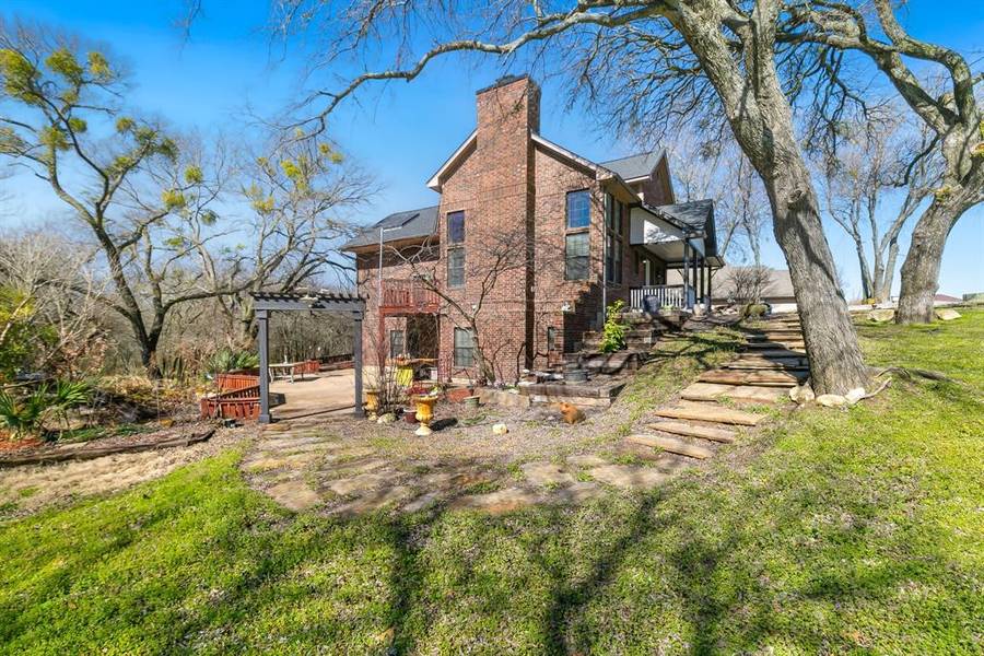 2460 Waterstone Drive, Cedar Hill, TX 75104