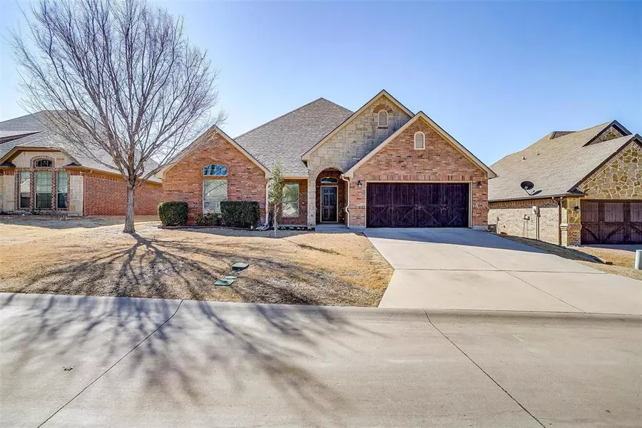 207 Bay Hill Drive, Willow Park, TX 76008