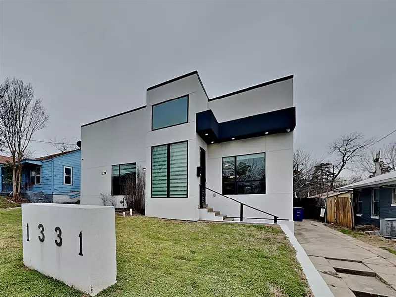 1331 S Denley Drive, Dallas, TX 75216