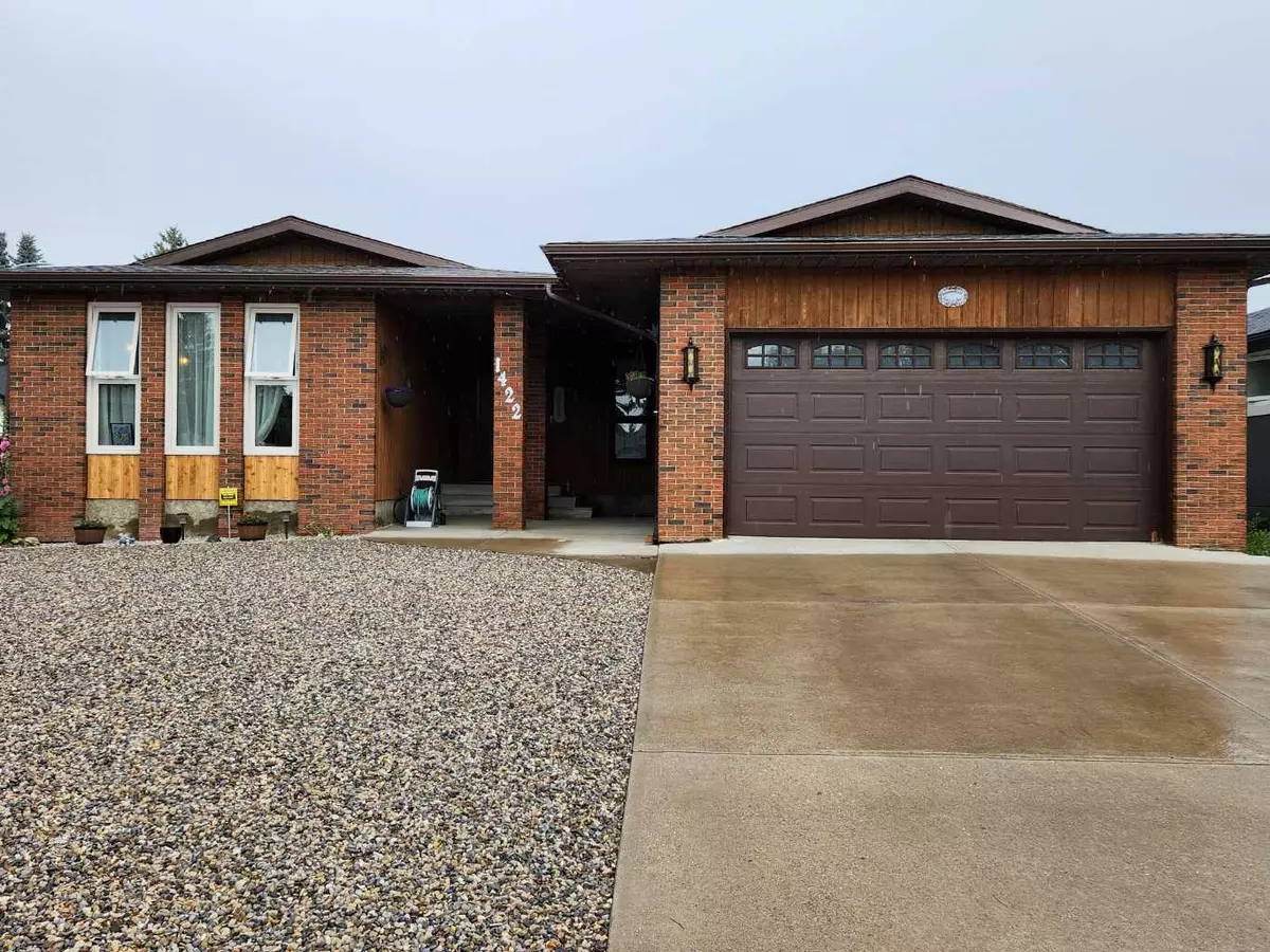 Carstairs, AB T0M0N0,1422 McCrimmon Drive