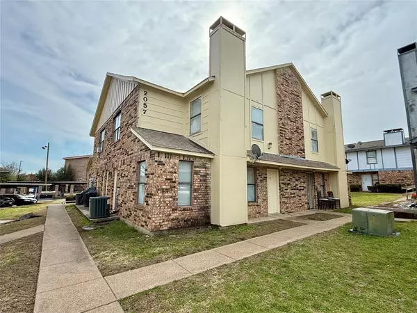 2057 W Walnut Street #D, Garland, TX 75042