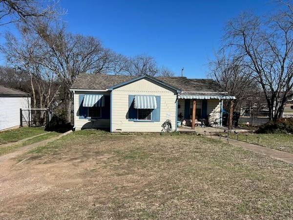 3201 Mitchell Boulevard, Fort Worth, TX 76105