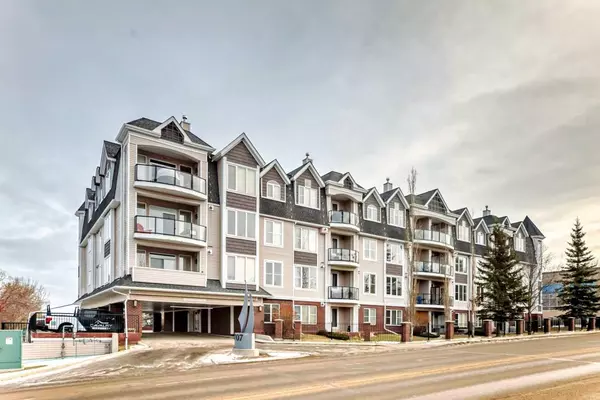 4707 50 ST #303,  Sylvan Lake,  AB T4S0G7