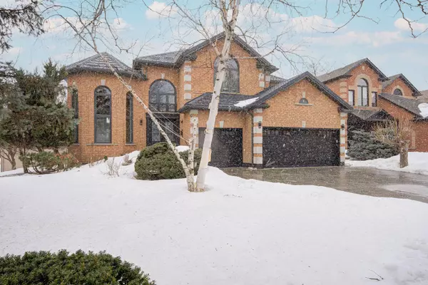 Vaughan, ON L4L 9A7,2 Kimber CRES