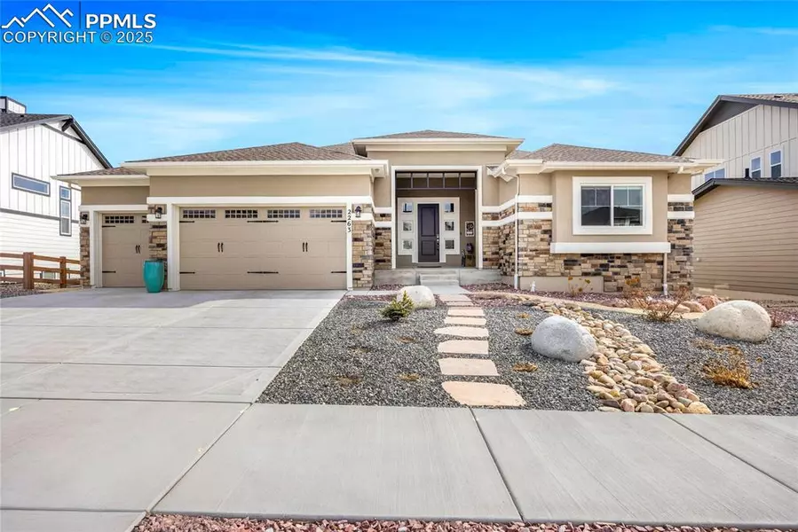 2263 Cabernet CT, Colorado Springs, CO 80921