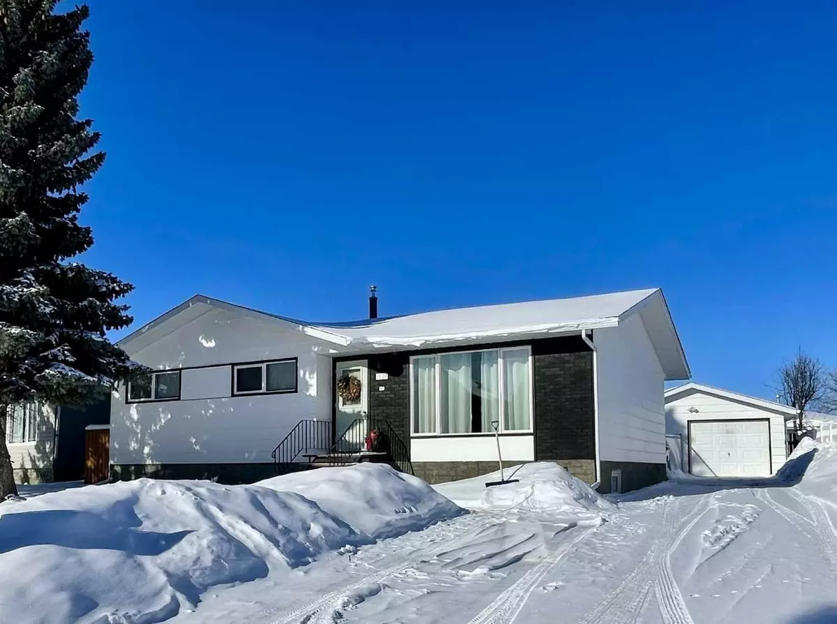 Wainwright, AB T9W 1J3,1626 3 AVE