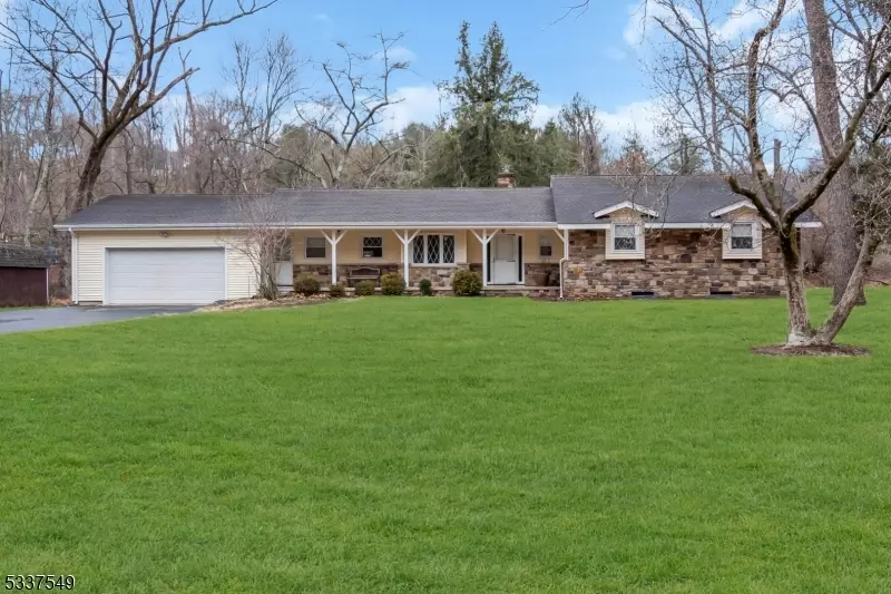 41 Cherryville Hollow Rd, Raritan Twp., NJ 08822